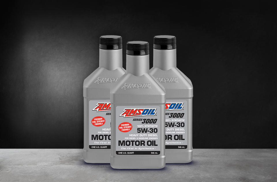 3 Bottles  Series 3000 5W-30 Synthetic Heavy Duty Diesel Oil